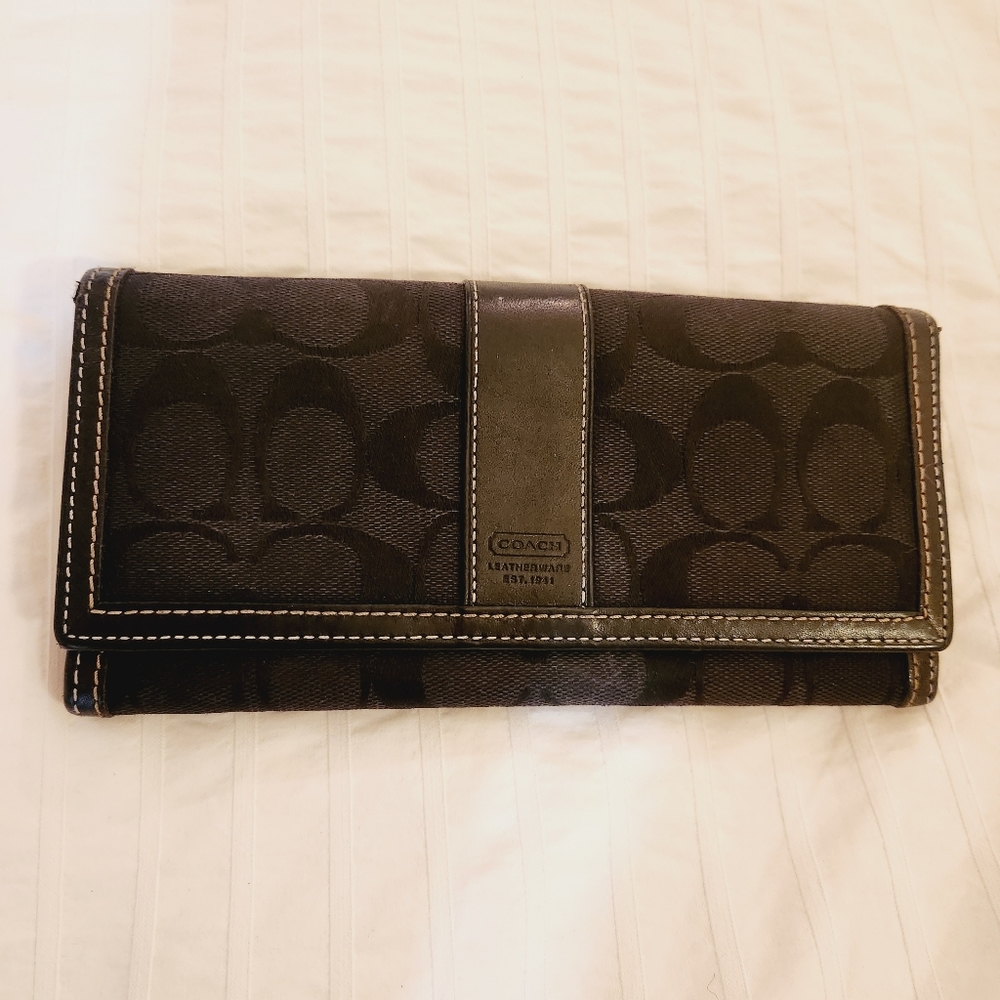 Coach | Black Logo Wallet Purse Bag